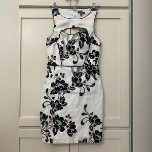 Le Chateau summer dress